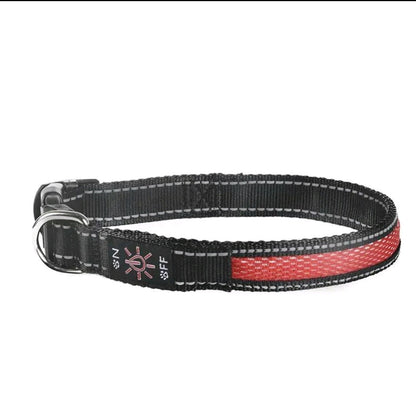 Rechargeable LED AirTag Dog Collar – Smart GPS Tracker for Apple Find My, Built-in QR Tag & Light-Up Design